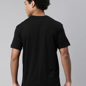 Levi's Men's Regular Fit Black T-Shirt